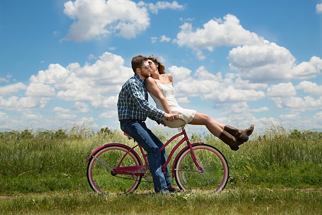 Embracing Your Feminine Energy in Dating: How to Attract the Love You Truly Deserve